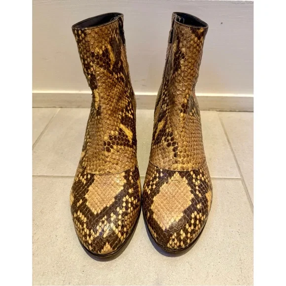 Dries Van Noten Snakeskin Ankle Boots size 37.5 - Picture 2 of 8